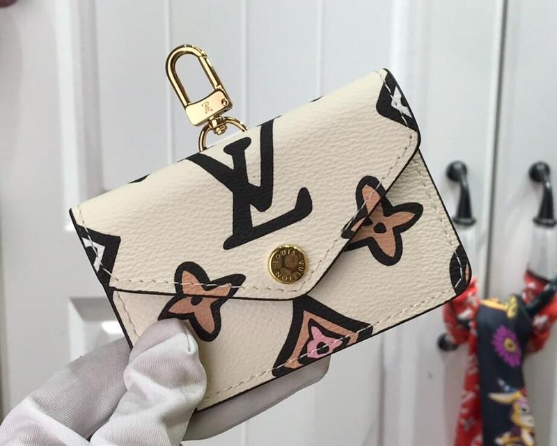 Ava’s Mode - LOV Bags - 2330