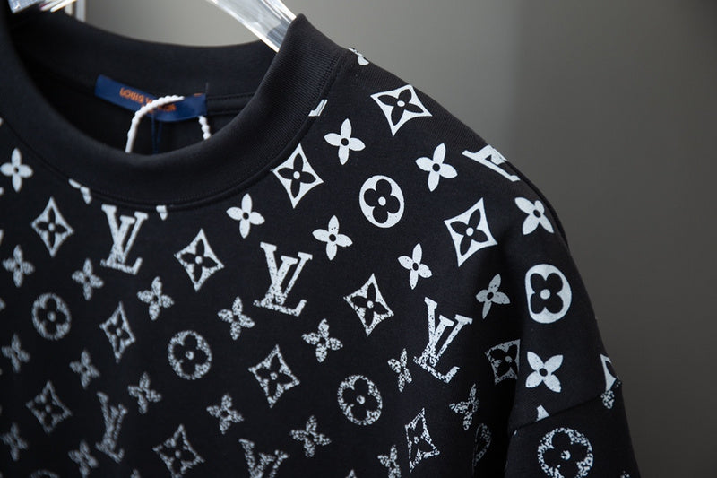 Louis Vuittion Luxury T-Shirt