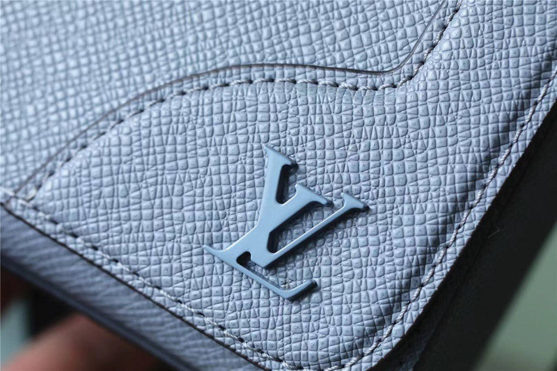 I W Fashion Lu-Vi bags - 10261