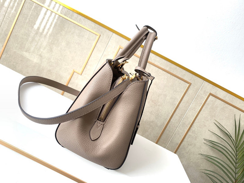 I W Fashion Lu-Vi bags - 17573