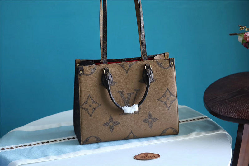I W Fashion Lu-Vi bags - 8674