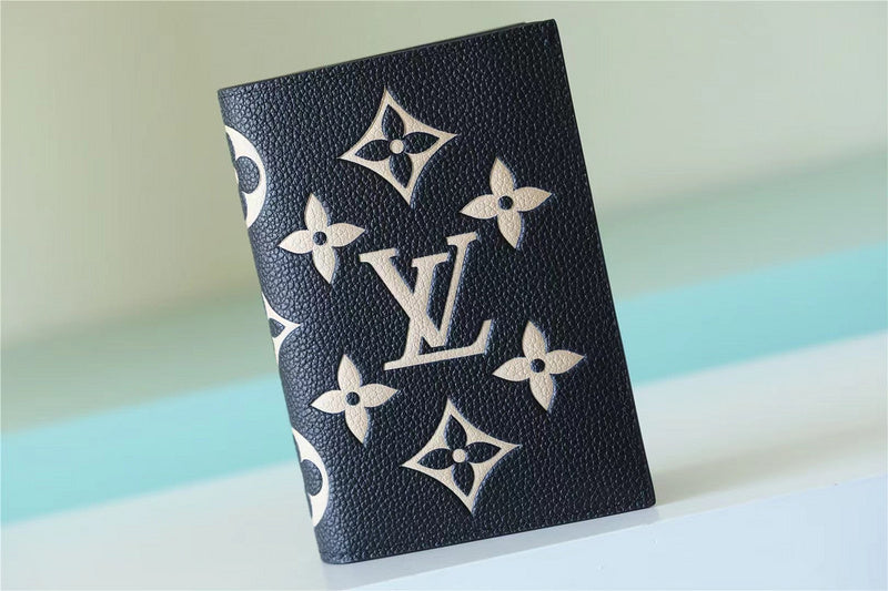 I W Fashion Lu-Vi bags - 10611