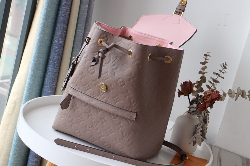 LOV2 Bags - Luxurious Bags  2821