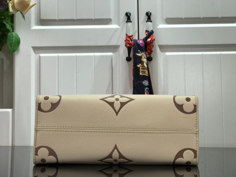 I W Fashion Lu-Vi bags - 17631