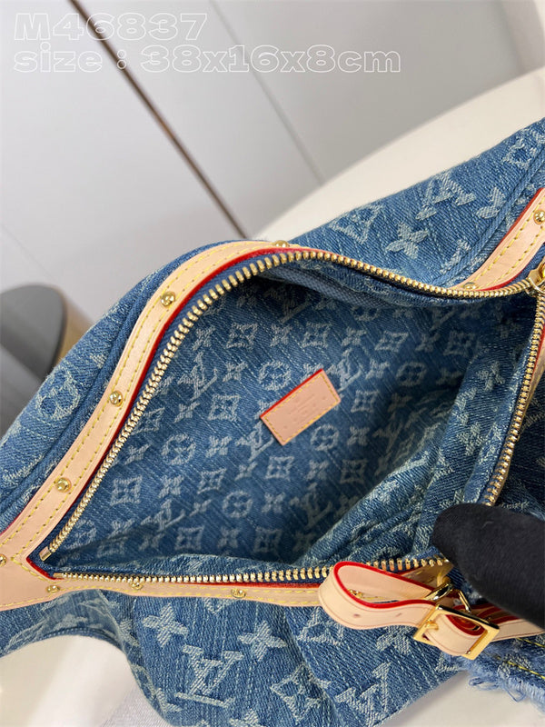PHA - LOV Bags - 058