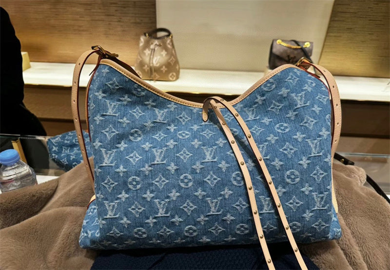 PHA - LOV Bags - 216