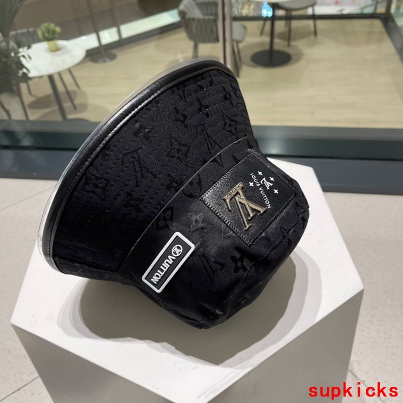 Louis Vuitton Luxury Cap