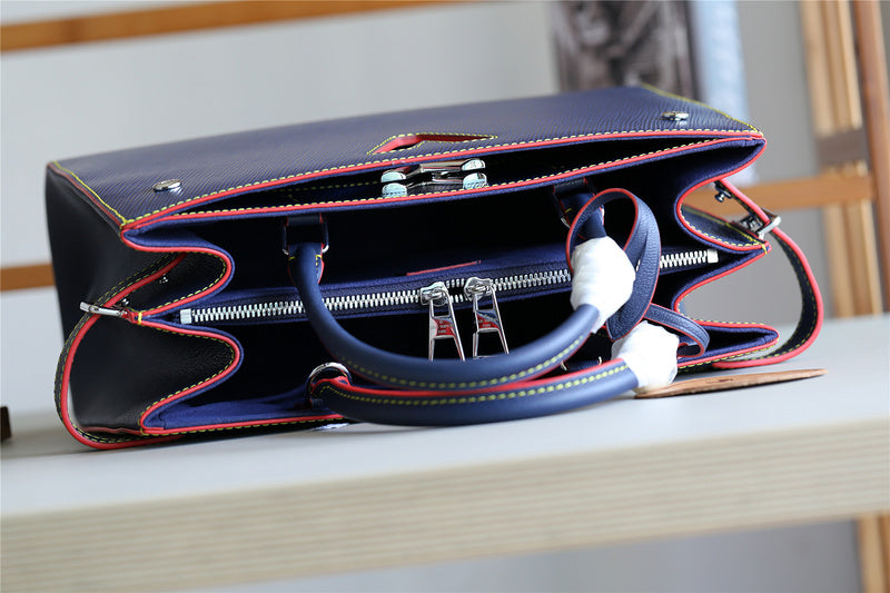 I W Fashion Lu-Vi bags - 8424
