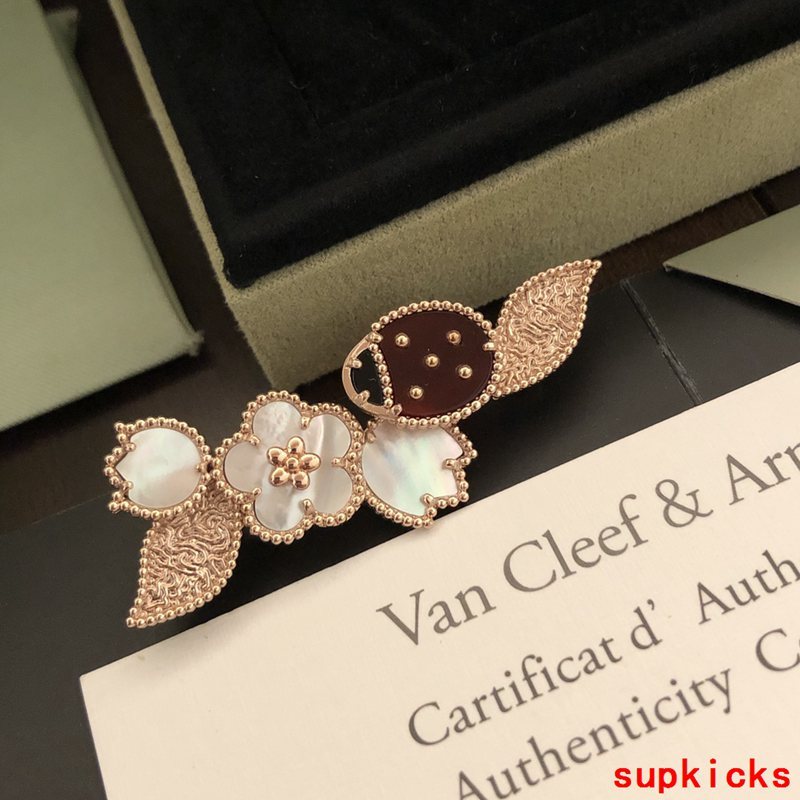 Van Cleef & Arples Jewelry