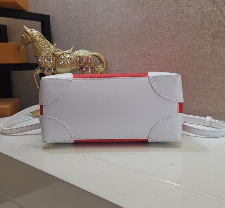 Ava’s Mode - LOV Bags - 2440
