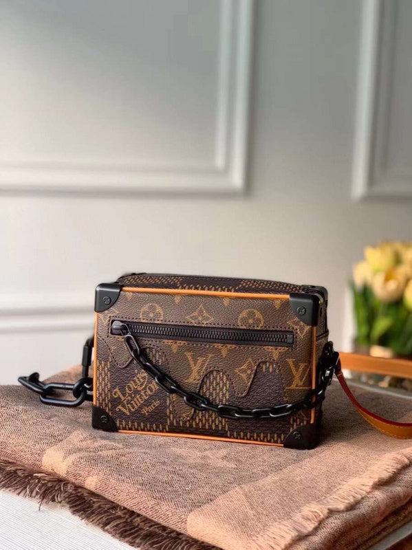 I W Fashion Lu-Vi bags - 17427