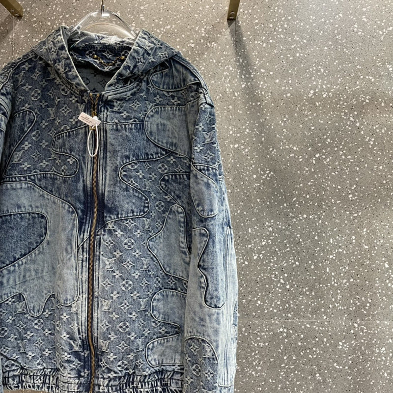 Louis Vuittion Luxury Clothes