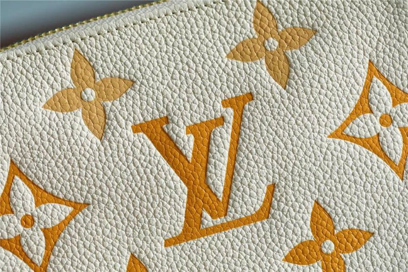 I W Fashion Lu-Vi bags - 8835