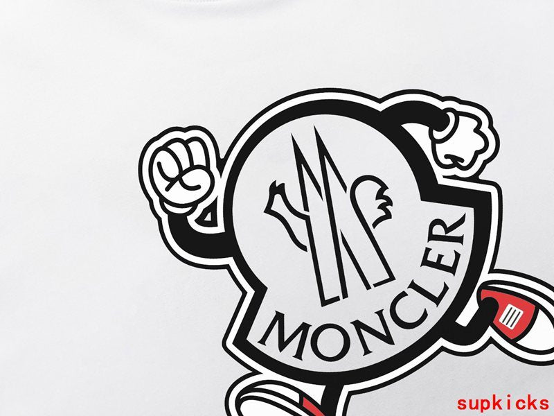 Moncler Luxury Cloth