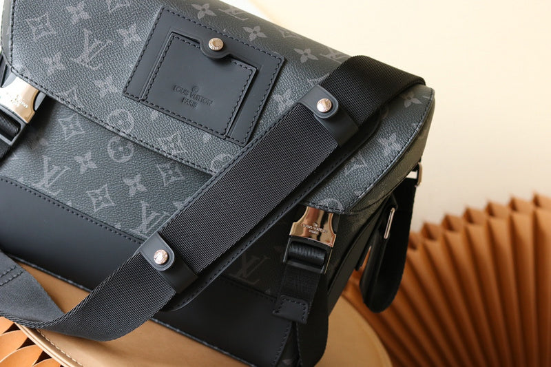 I W Fashion Lu-Vi bags - 17189