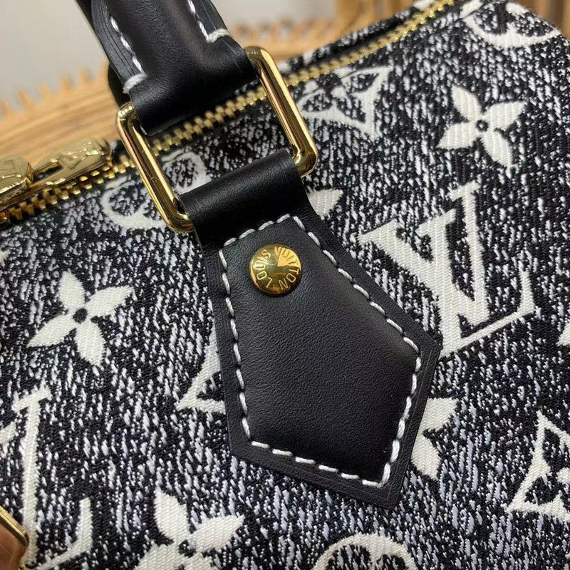 LOV2 Bags - Luxurious Bags  727