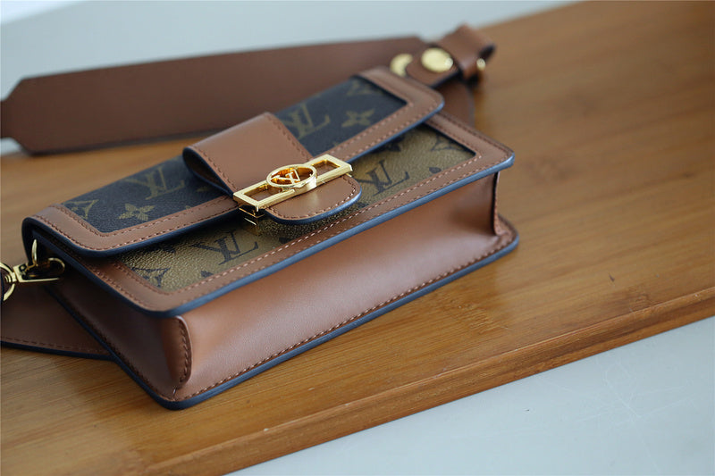 I W Fashion Lu-Vi bags - 8146