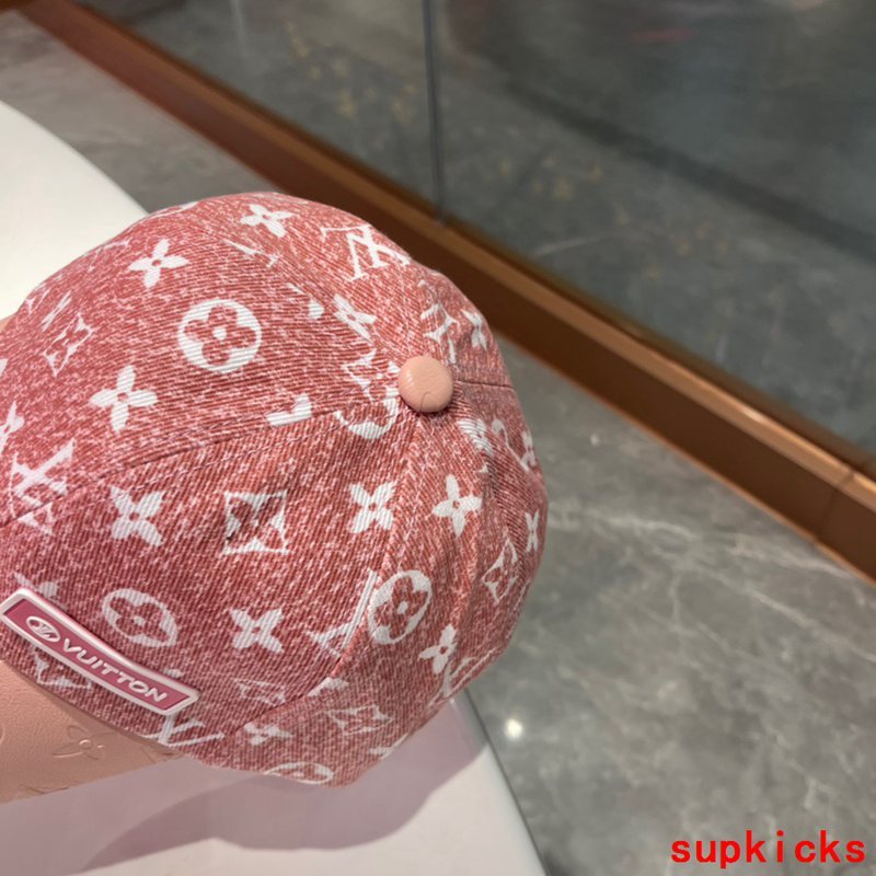 Louis Vuitton Luxury Cap