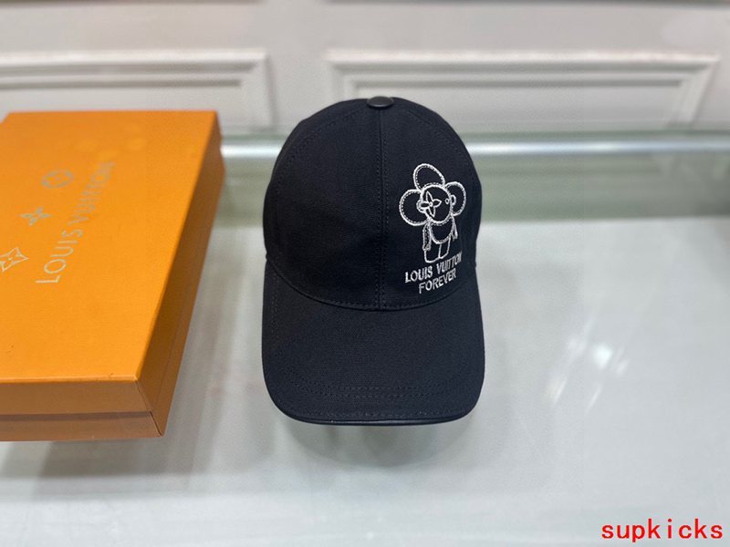 Louis Vuitton Luxury Cap