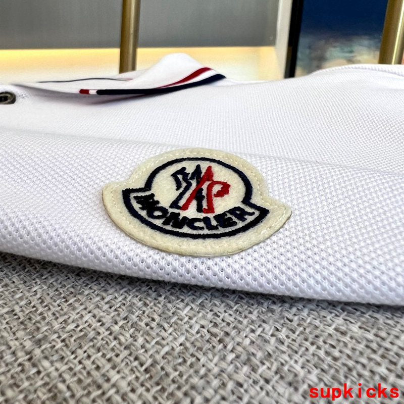 Moncler Luxury Cloth