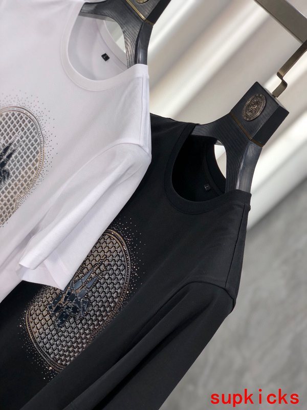 Moncler Luxury Cloth