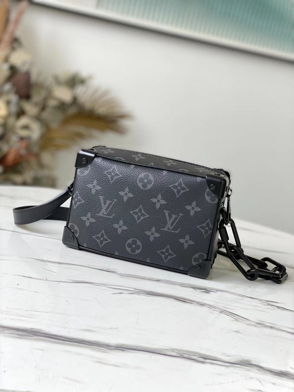 I W Fashion Lu-Vi bags - 17083