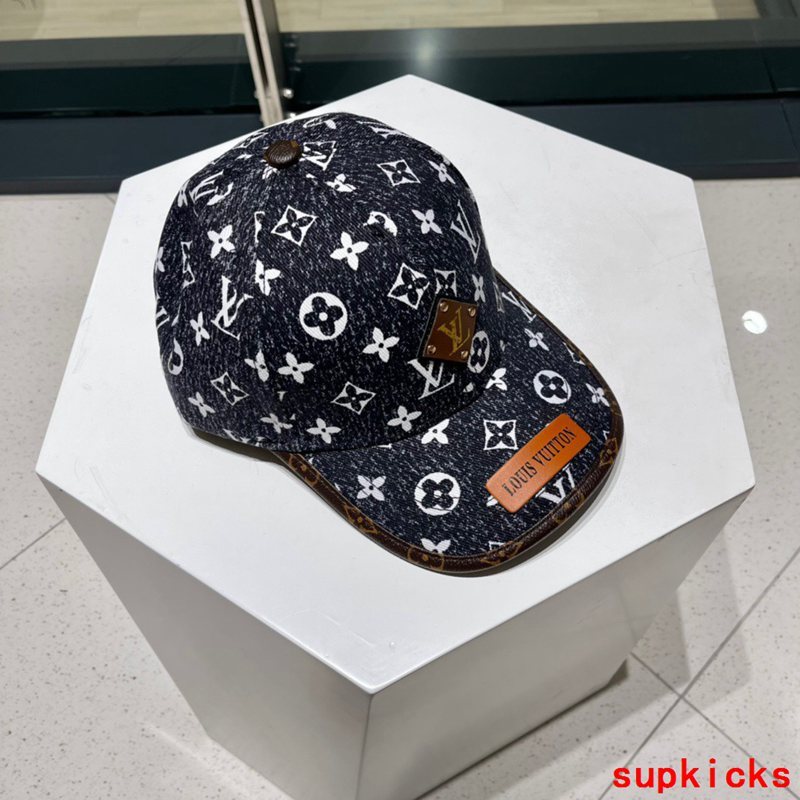 Louis Vuitton Luxury Cap