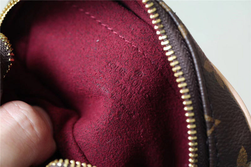 I W Fashion Lu-Vi bags - 8858