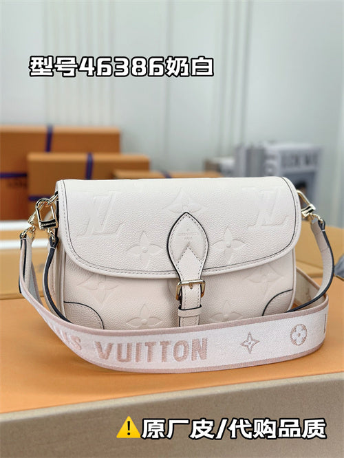 PHA - LOV Bags - 006