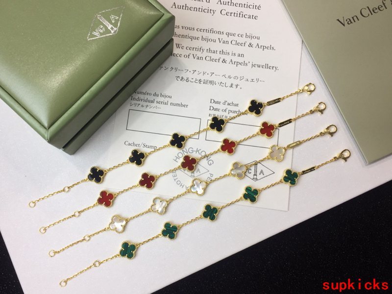 Van Cleef & Arples Jewelry