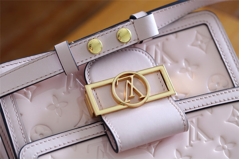I W Fashion Lu-Vi bags - 8124