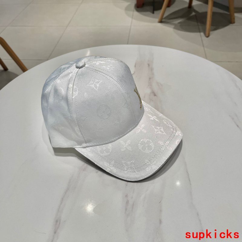 Louis Vuitton Luxury Cap