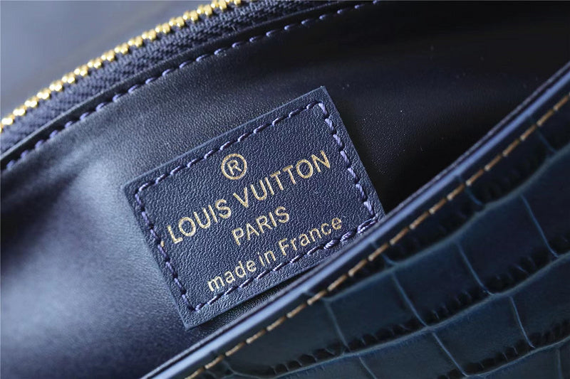I W Fashion Lu-Vi bags - 9963