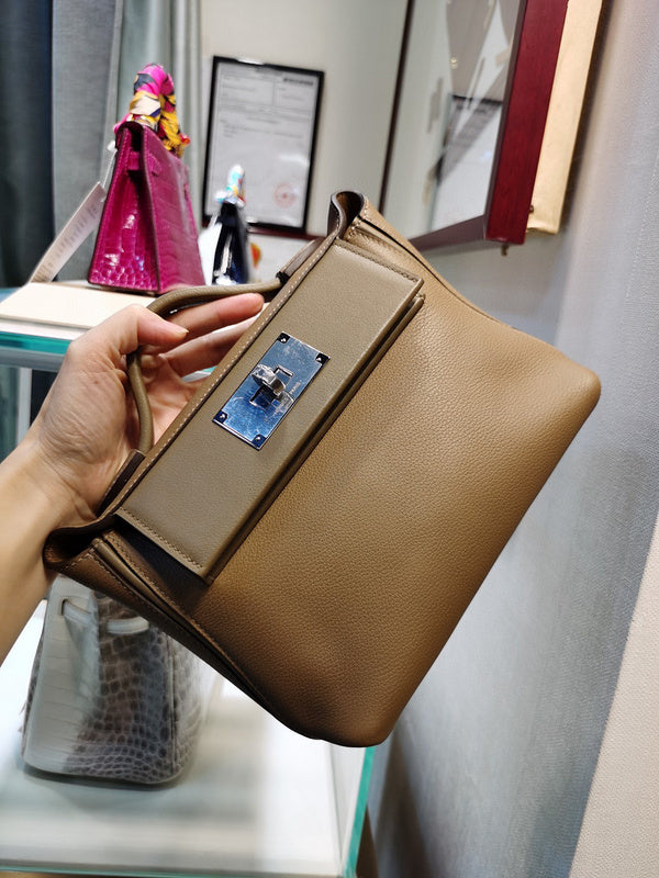PHA - HMS Bags - 1808