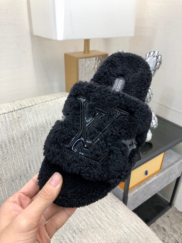 Louis Vuittion Luxury Shoes