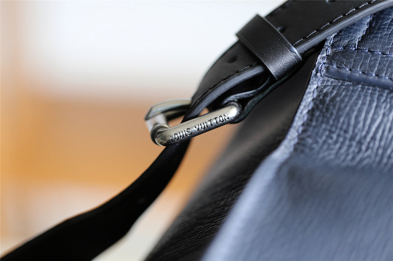 I W Fashion Lu-Vi bags - 9751