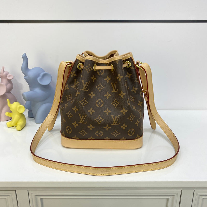 I W Fashion Lu-Vi Bags - 16896