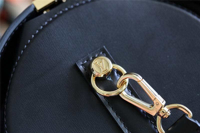 I W Fashion Lu-Vi bags - 8165