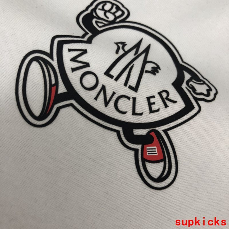 Moncler Luxury Cloth