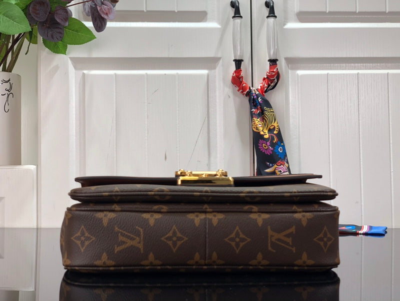 I W Fashion Lu-Vi Bags - 16720