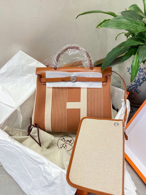 PHA - HMS Bags - 1553