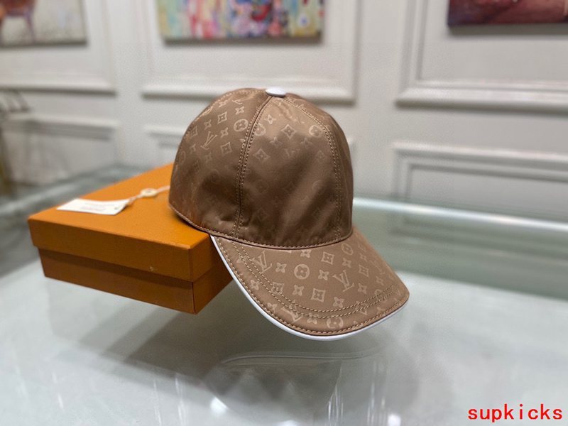 Louis Vuitton Luxury Cap
