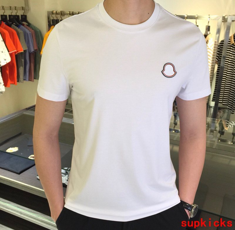 Moncler Luxury Cloth