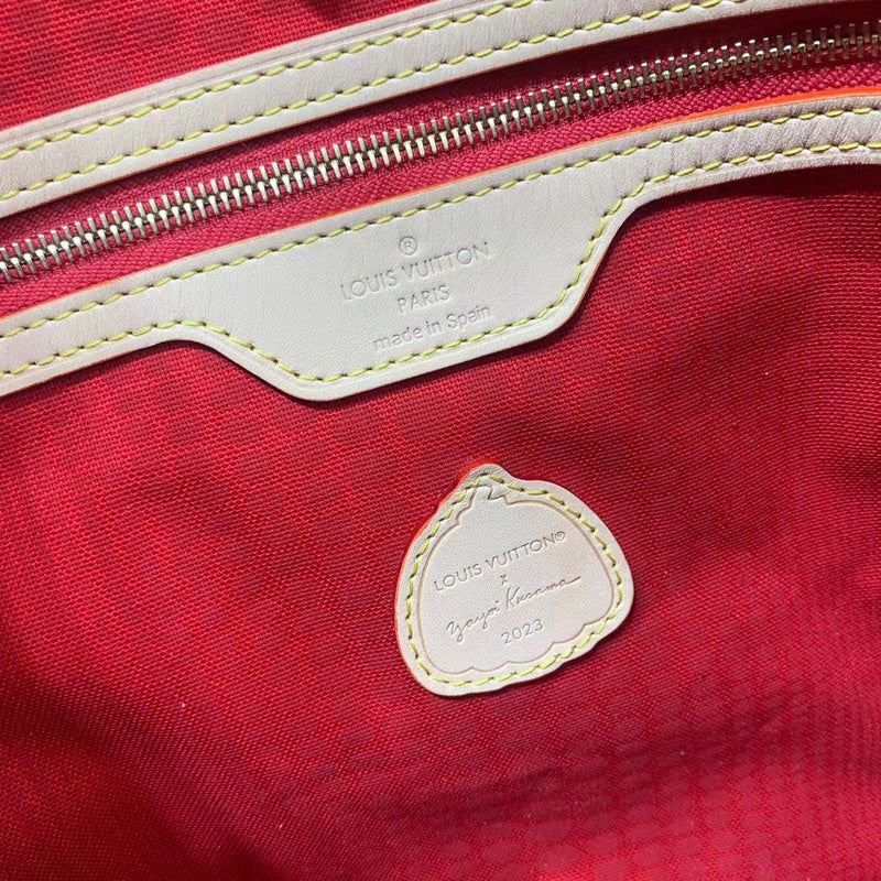 LOV2 Bags - Luxurious Bags  335