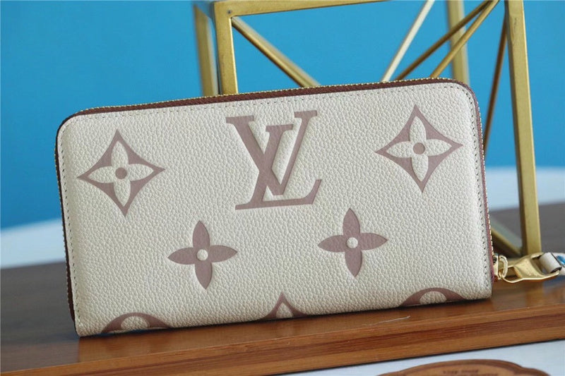 I W Fashion Lu-Vi bags - 8949