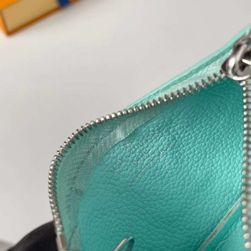 LOV2 Bags - Luxurious Bags  487