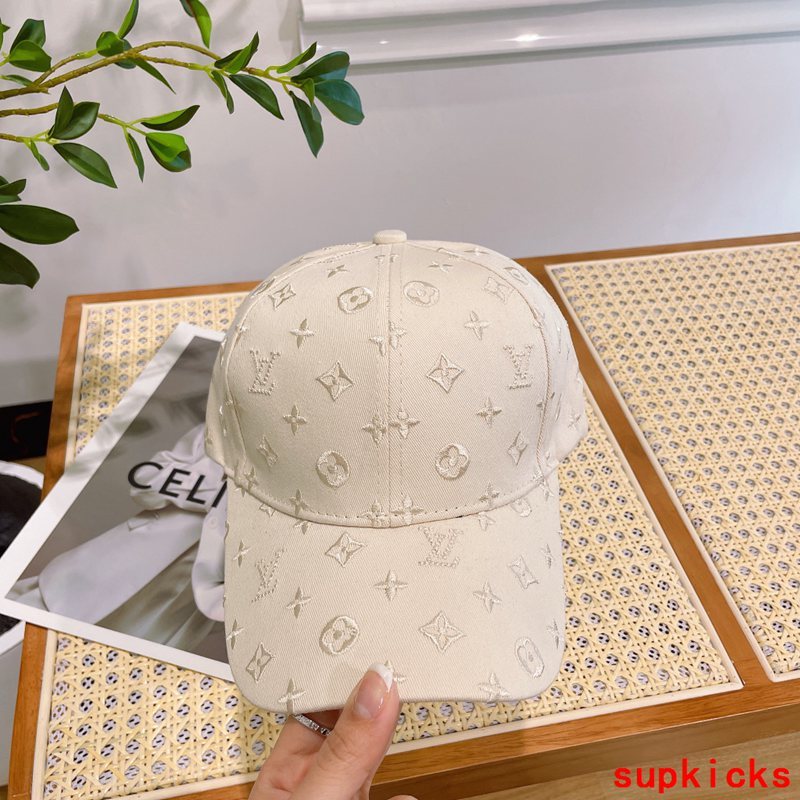 Louis Vuitton Luxury Cap
