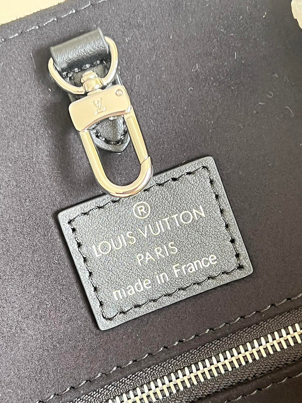I W Fashion Lu-Vi bags - 17158
