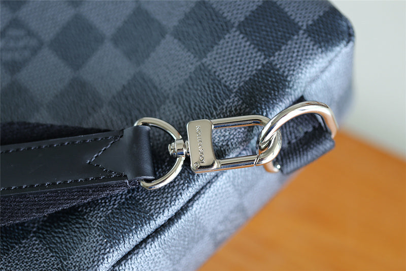 I W Fashion Lu-Vi bags - 10237
