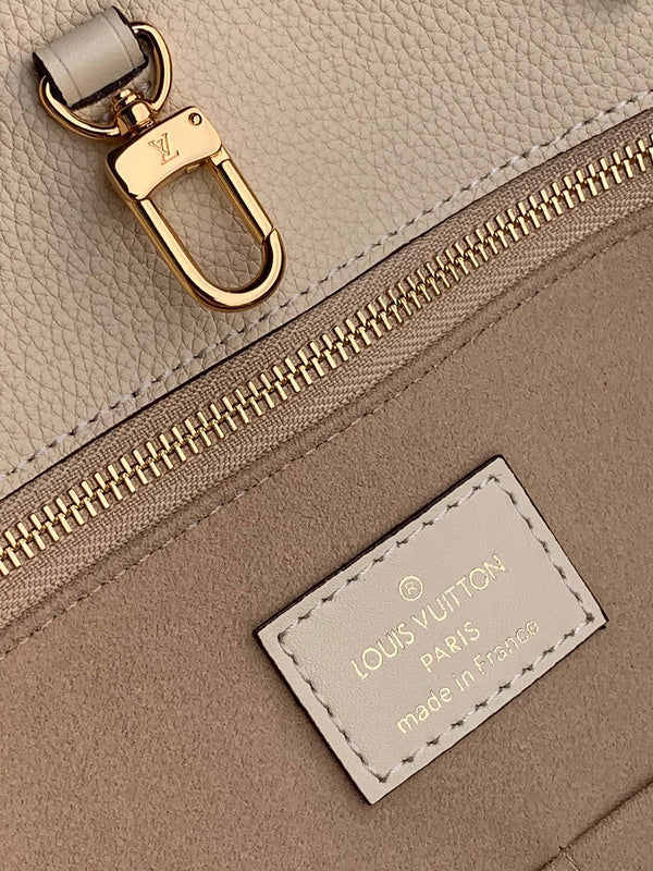 I W Fashion Lu-Vi bags - 17776
